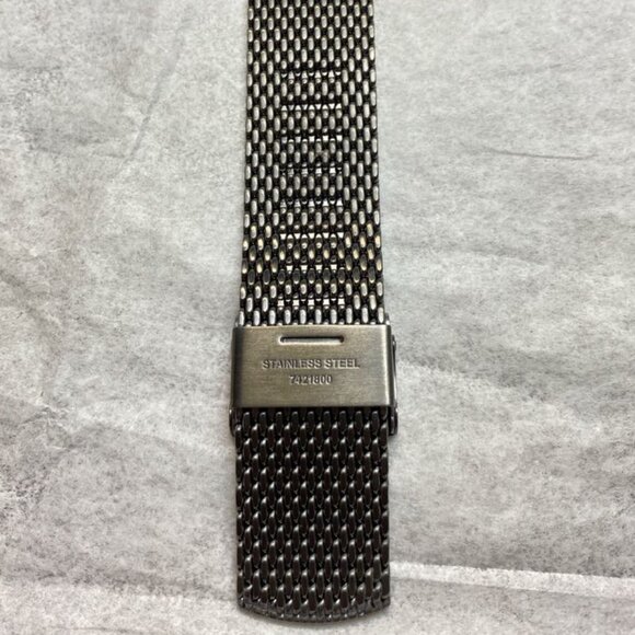 Fossil BQ2370 Rhett Quartz Grey Smoke Black Mesh Watch for Mens - Picture 4 of 6